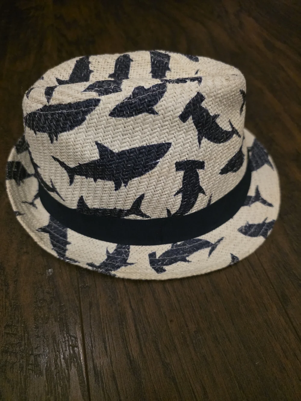 H&M Navy Shark Print Straw Bucket Hat - Cream